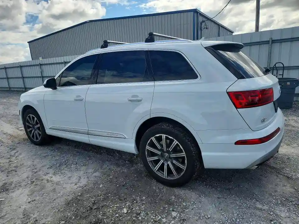 WA1LAAF71HD023645 2017 AUDI Q7-1