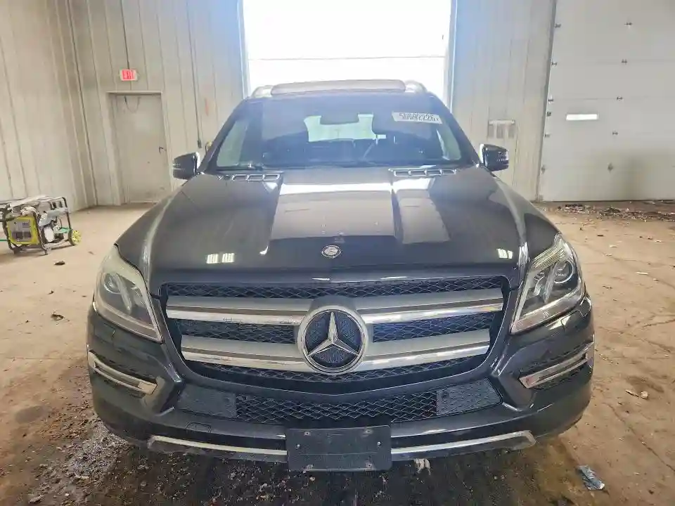 4JGDF6EE9GA712076 2016 MERCEDES-BENZ GL-CLASS-4