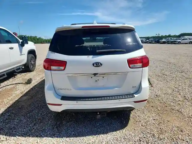 KNDMC5C11G6147056 2016 KIA SEDONA-5