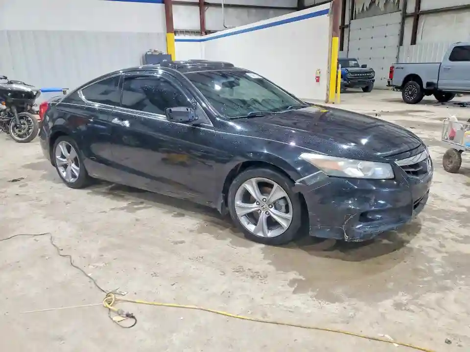 1HGCS2A84CA005810 2012 HONDA ACCORD-3