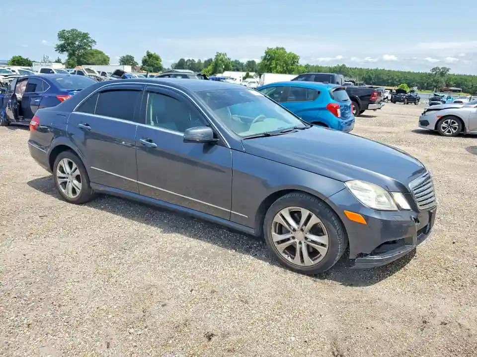 WDDHF5GB8AA052287 2010 MERCEDES-BENZ E-CLASS-3