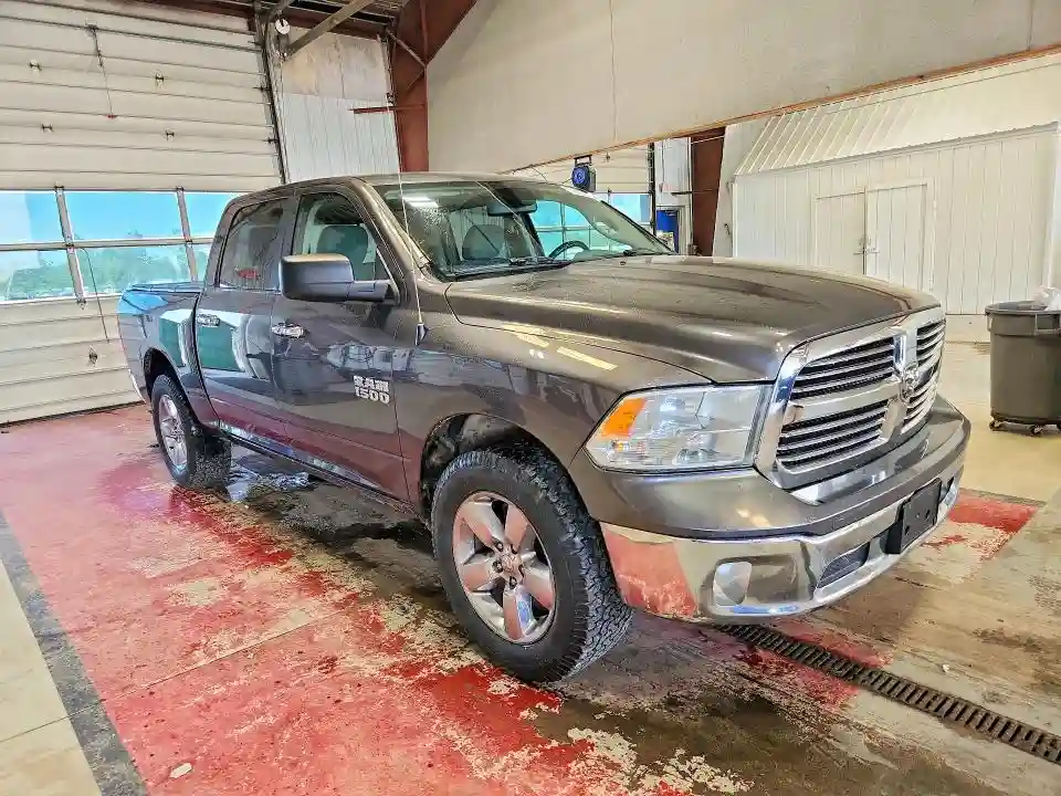 1C6RR7LGXFS732641 2015 RAM 1500-3