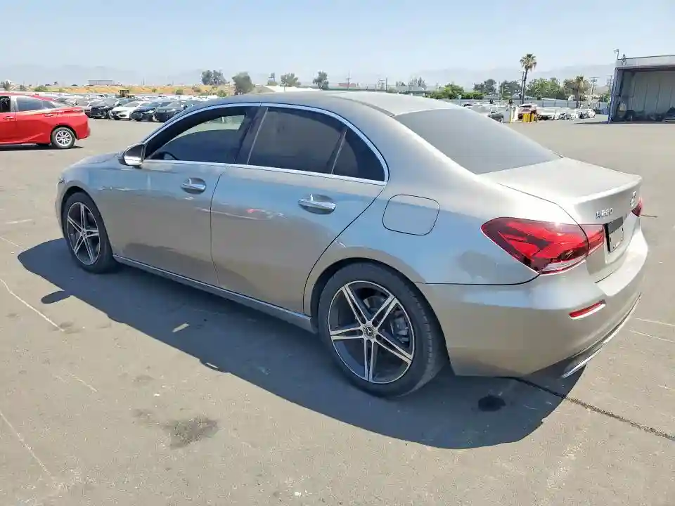 WDD3G4EB1KW016000 2019 MERCEDES-BENZ A-CLASS-1