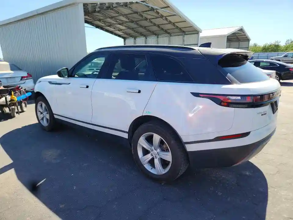 SALYB2RNXJA761985 2018 LAND ROVER RANGEROVER-1