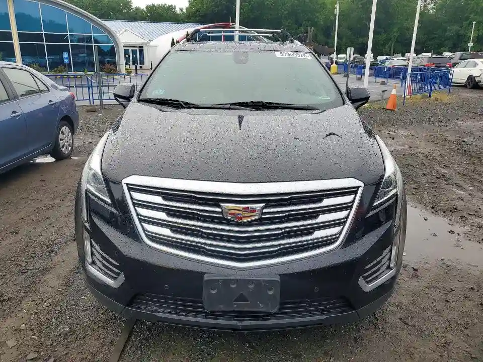 1GYKNDRS7JZ185662 2018 CADILLAC XT5-4