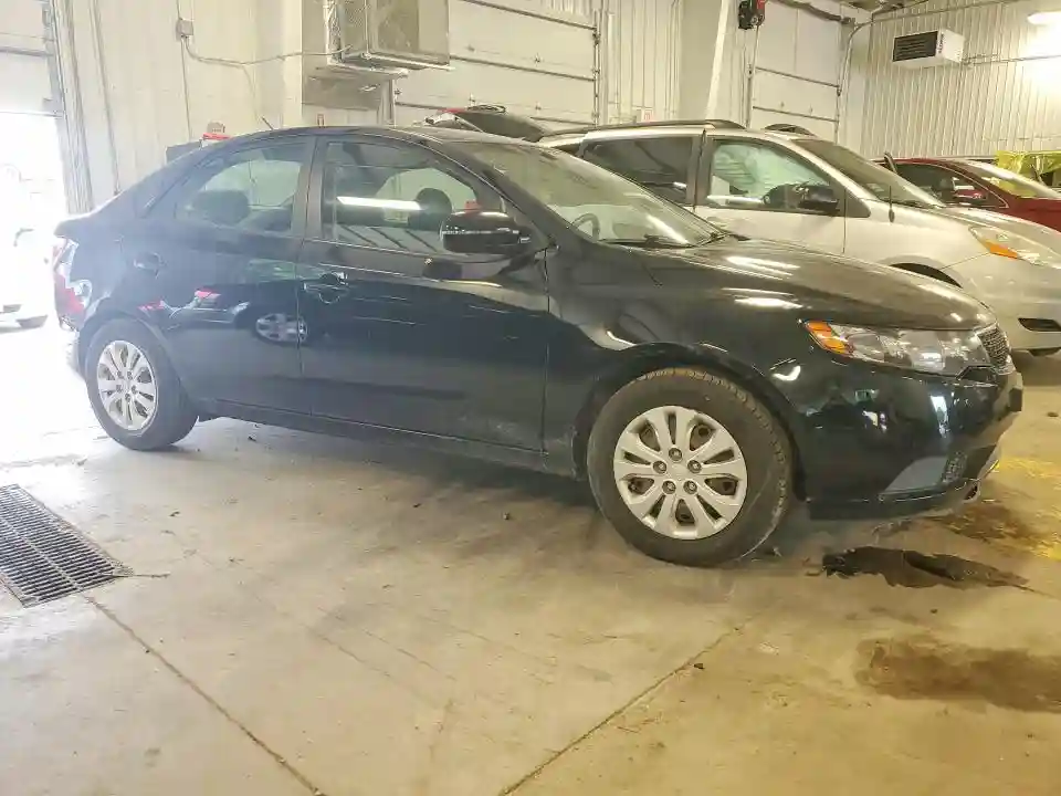 KNAFU4A23C5609707 2013 KIA FORTE-3