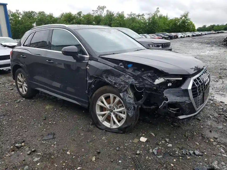 WA1DECF30S1048000 2025 AUDI Q3-3