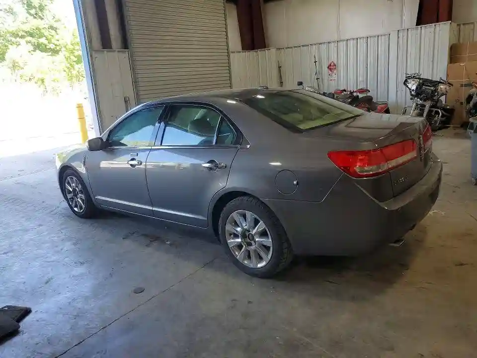 3LNHL2GCXBR750980 2011 LINCOLN MKZ-1