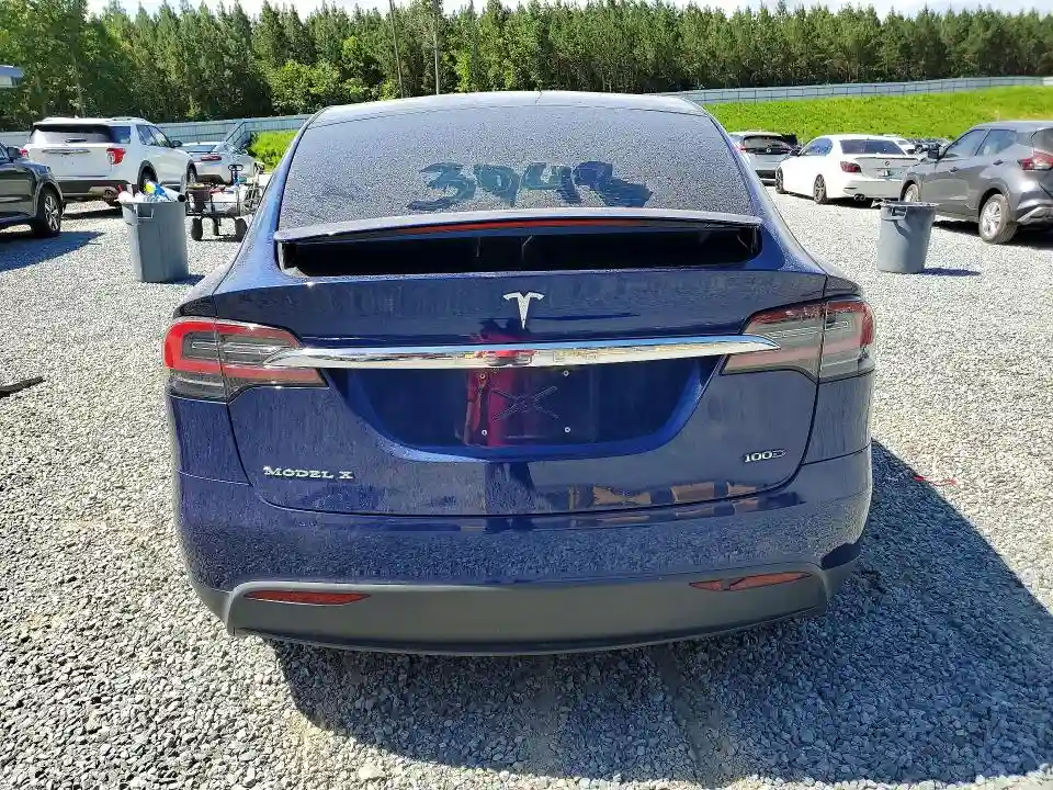 5YJXCBE27JF136057 2018 TESLA MODEL X-5