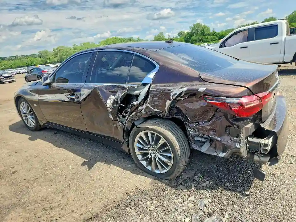 JN1EV7AP2JM590596 2018 INFINITI Q50-1