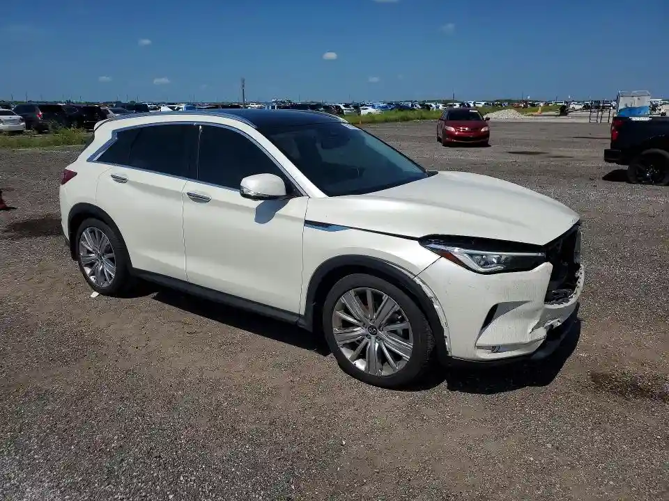 3PCAJ5M19LF101982 2020 INFINITI QX50-3