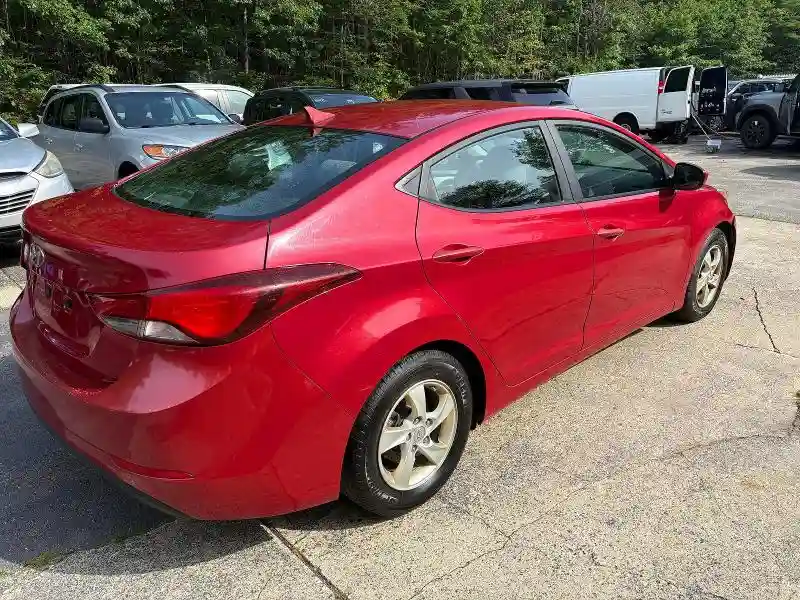 KMHDH4AE8FU329232 2015 HYUNDAI ELANTRA-3