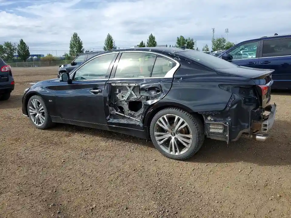 JN1EV7AR6JM611709 2018 INFINITI Q50-1