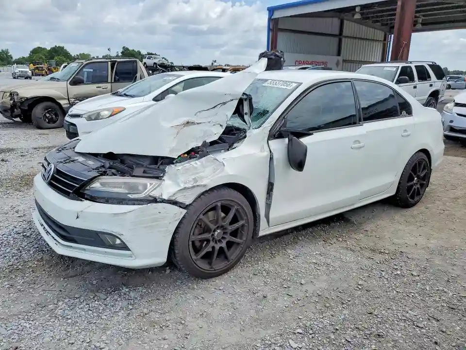 3VWD17AJ1GM391016 2016 VOLKSWAGEN JETTA-0