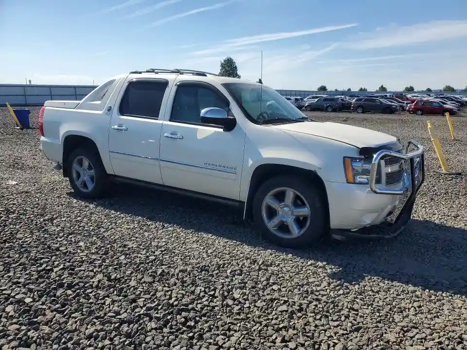 3GNTKGE73DG211336 2013 CHEVROLET AVALANCHE-3