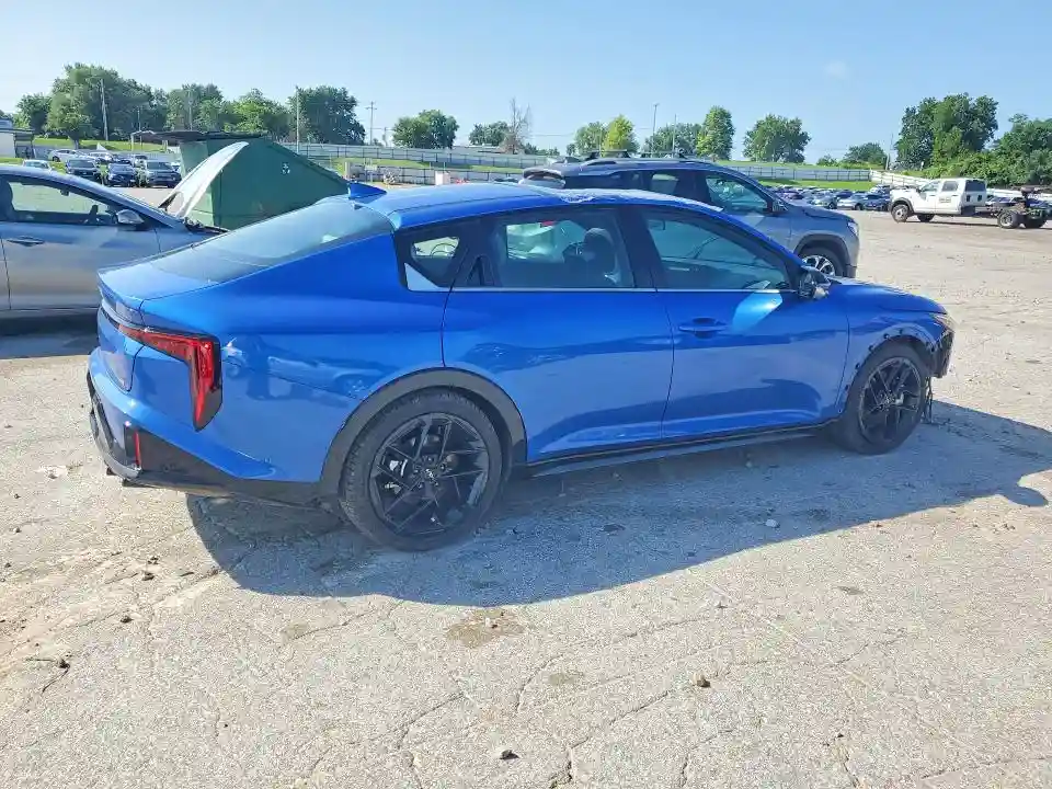 3KPFW4DC2SE089018 2025 KIA K4 GT-LINE-2