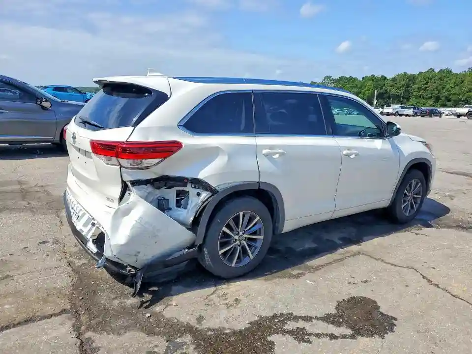 5TDKZRFH6HS515397 2017 TOYOTA HIGHLANDER-2
