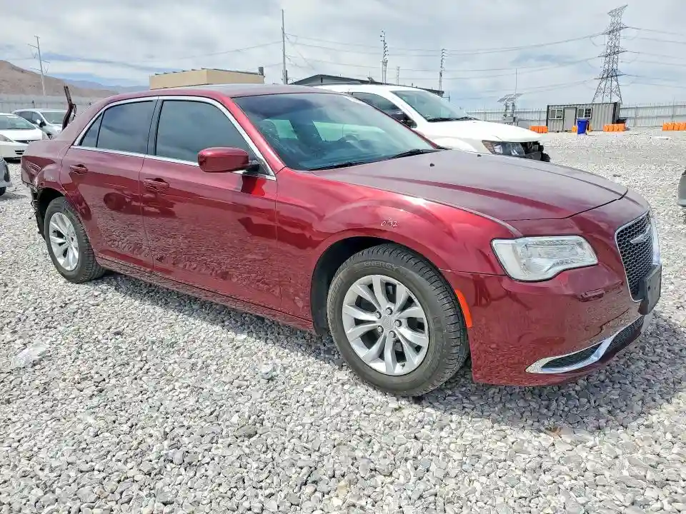 2C3CCAAG7GH260671 2016 CHRYSLER 300-3