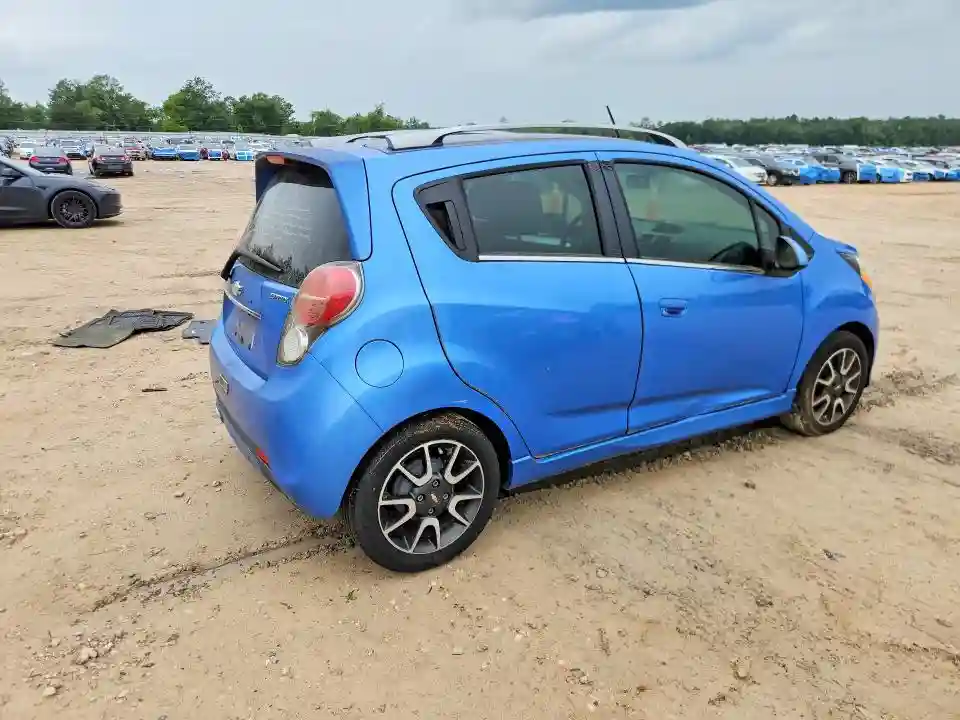 KL8CF6S9XDC567128 2013 CHEVROLET SPARK-2