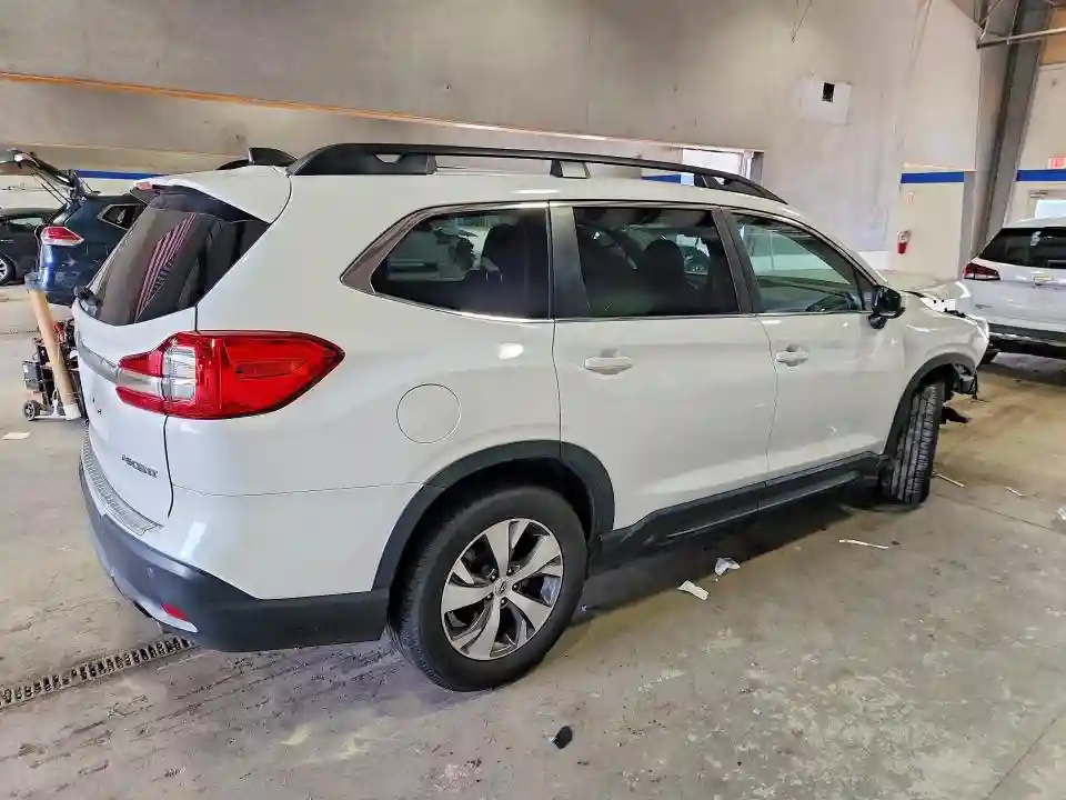 4S4WMAFD9M3474933 2021 SUBARU ASCENT-2