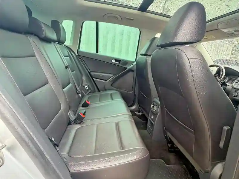 WVGRV7AX3HW506147 2017 VOLKSWAGEN TIGUAN-5