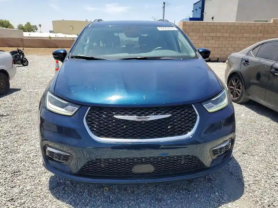 2C4RC1BG9NR108810 2022 CHRYSLER PACIFICA-4