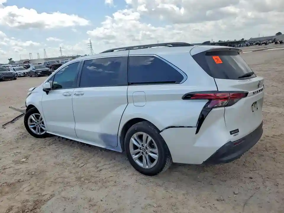 5TDJSKFC2NS046655 2022 TOYOTA SIENNA-1