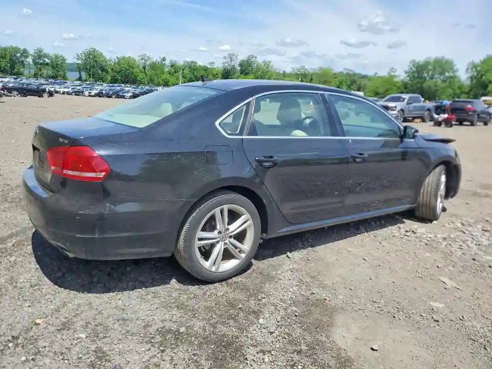 1VWBM7A38EC033622 2014 VOLKSWAGEN PASSAT-2