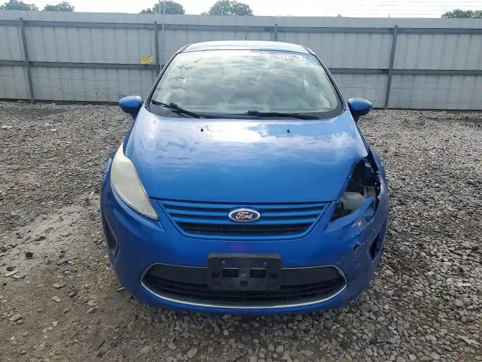 3FADP4AJ0BM228100 2011 FORD FIESTA-4