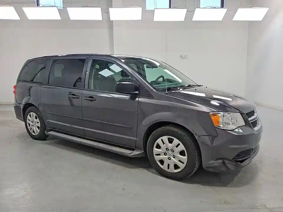 2C4RDGBG0HR595710 2017 DODGE CARAVAN-3