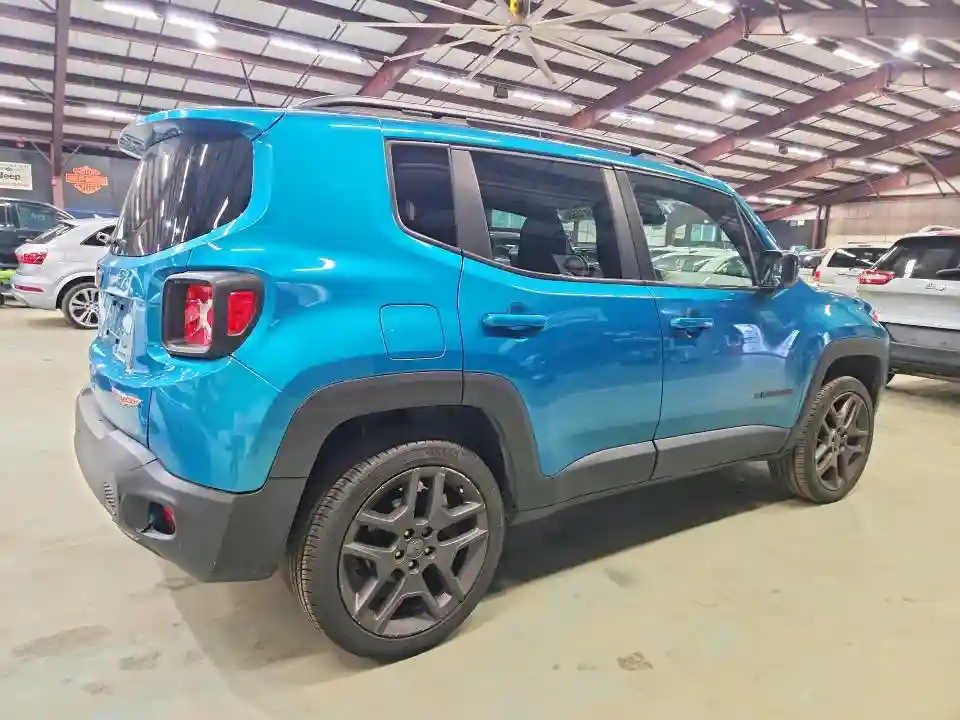 ZACNJDBB9MPM47920 2021 JEEP RENEGADE-2
