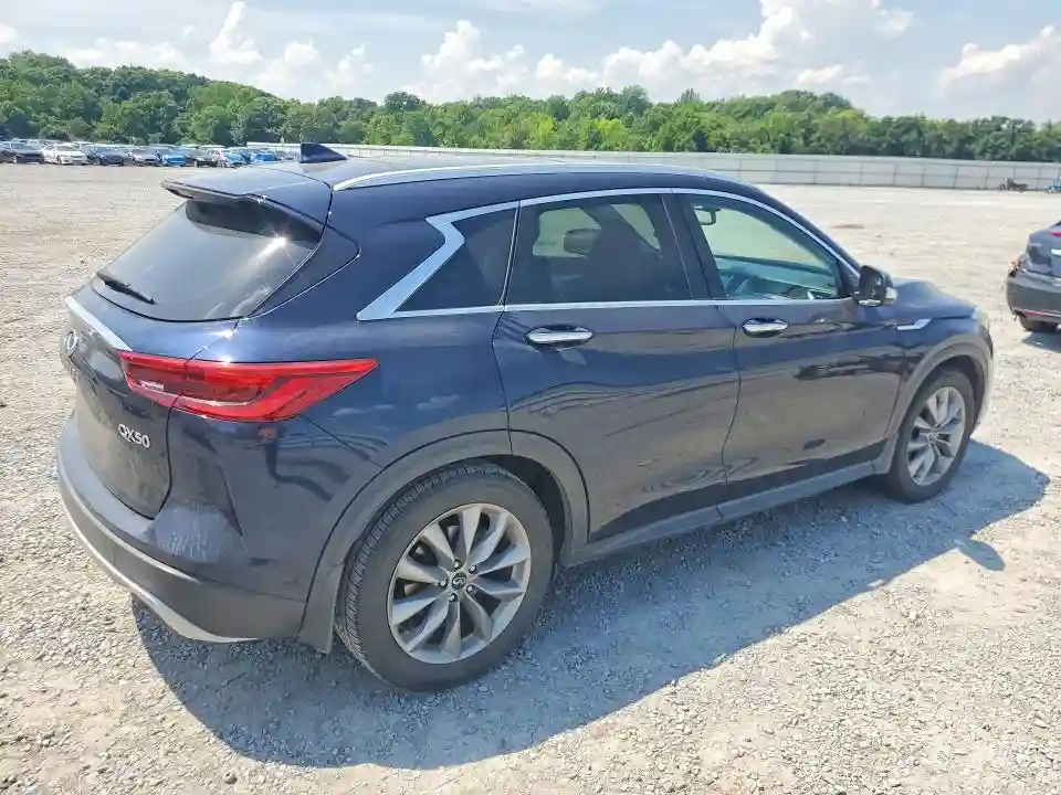 3PCAJ5M34KF144433 2019 INFINITI QX50-2