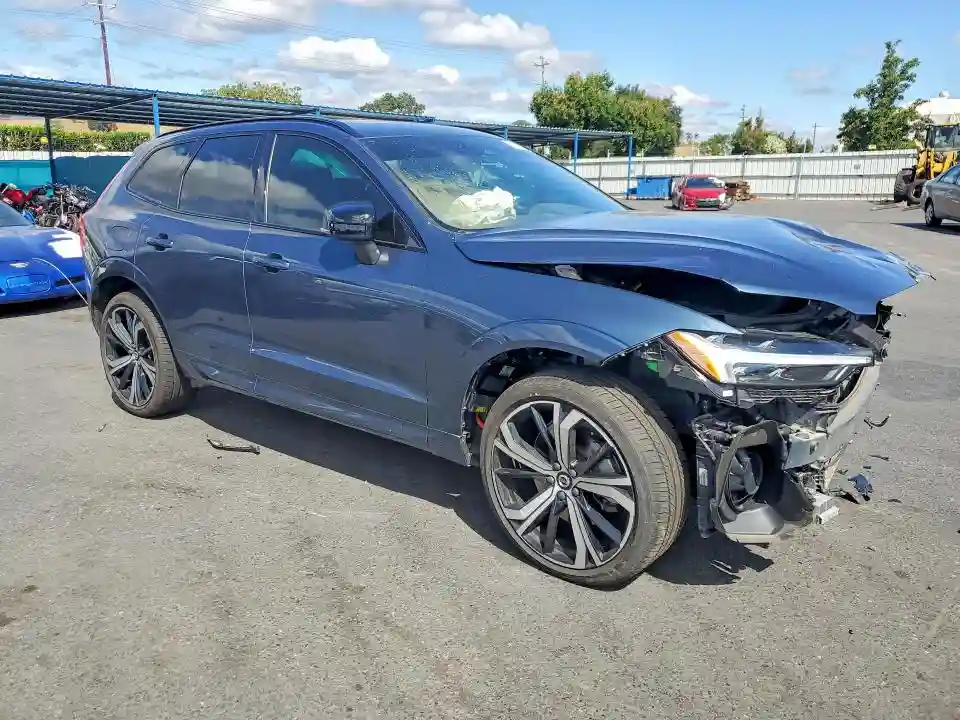 YV4BR0DM4N1910597 2022 VOLVO XC60-3