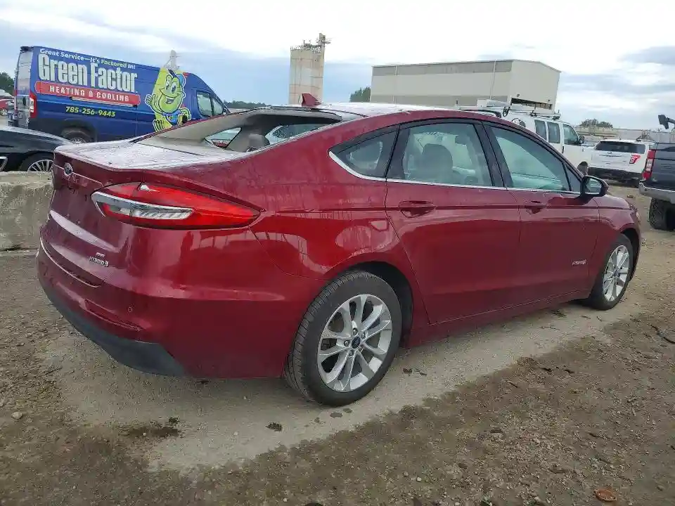 3FA6P0LU1KR154746 2019 FORD FUSION-2