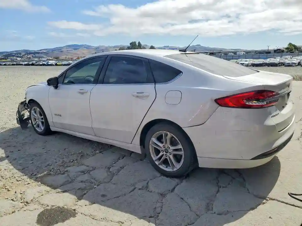 3FA6P0LU8JR133343 2018 FORD FUSION-1