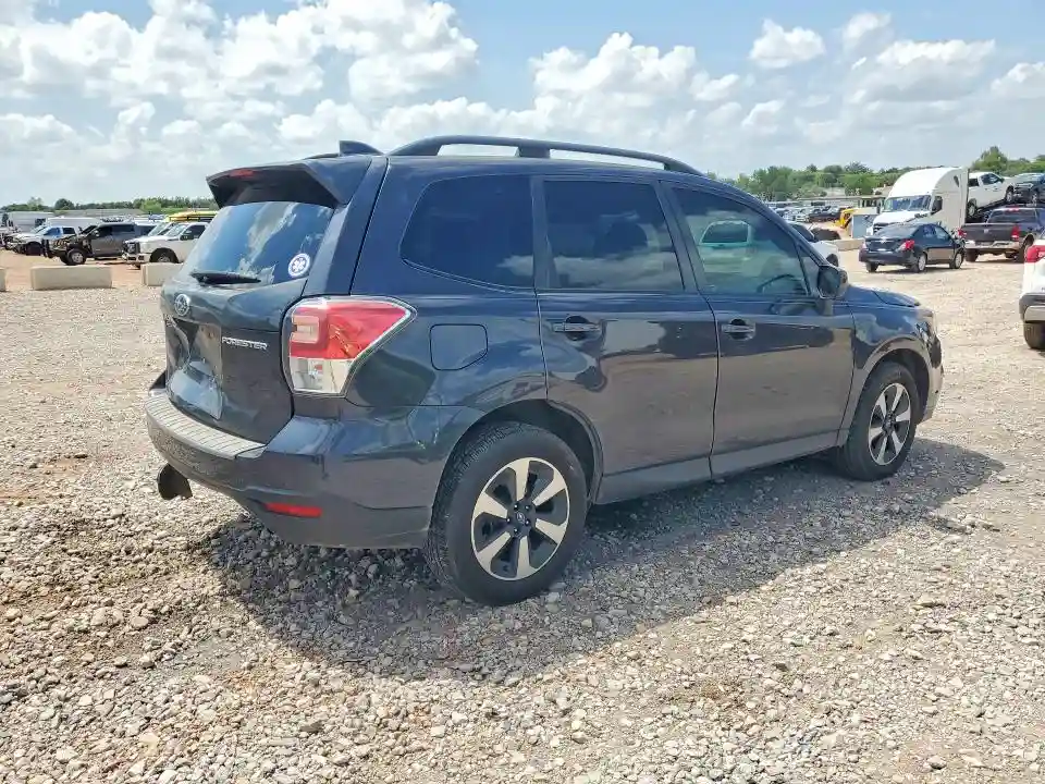 JF2SJAGC1JH472983 2018 SUBARU FORESTER-2
