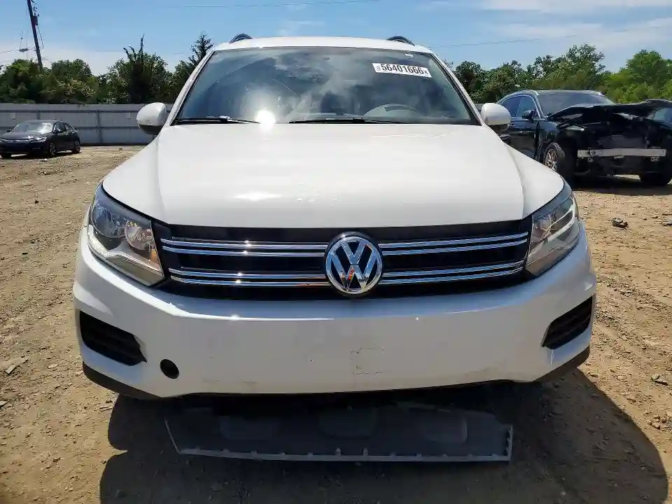 WVGBV7AX2JK001148 2018 VOLKSWAGEN TIGUAN LIM-4