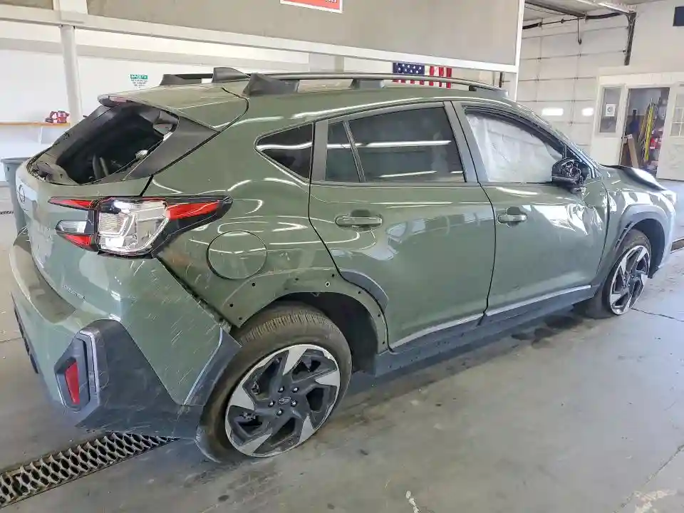 4S4GUHM68R3792132 2024 SUBARU CROSSTREK-2