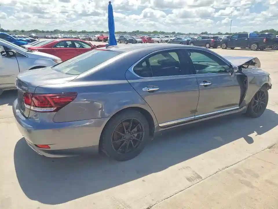 JTHBL5EF0D5123718 2013 LEXUS LS460-2