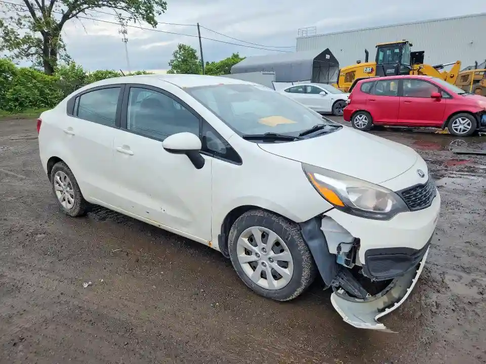KNADM4A36E6382798 2014 KIA RIO-3
