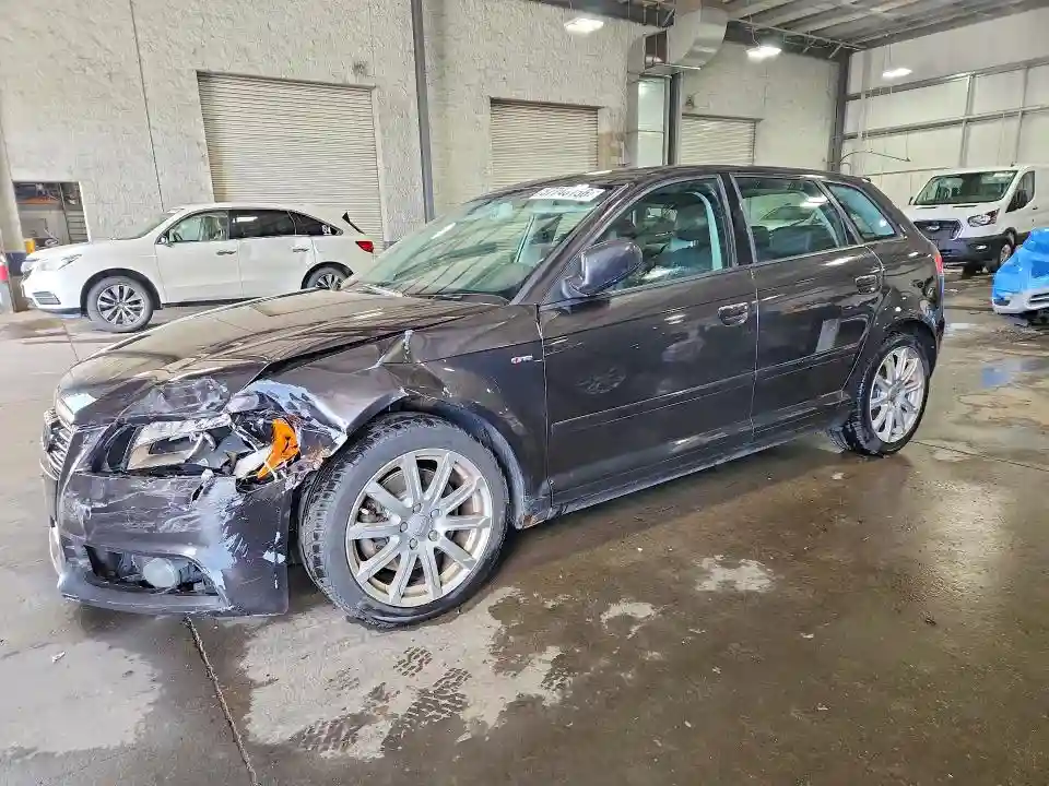 WAUMFAFM9BA099945 2011 AUDI A3-0