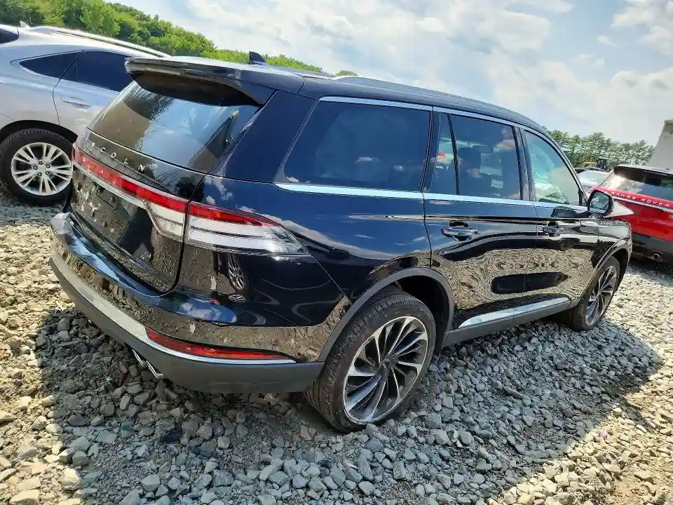 5LM5J7XC0PGL07920 2023 LINCOLN AVIATOR-2