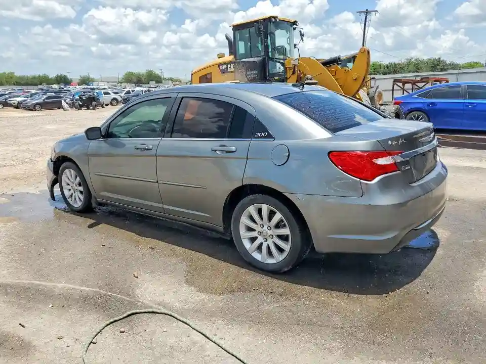 1C3CCBBG4DN659822 2013 CHRYSLER 200-1
