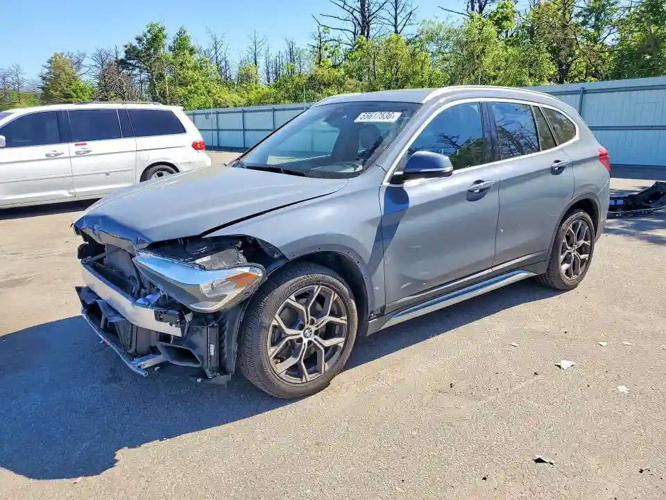 WBXJG9C01M5S29430 2021 BMW X1-0