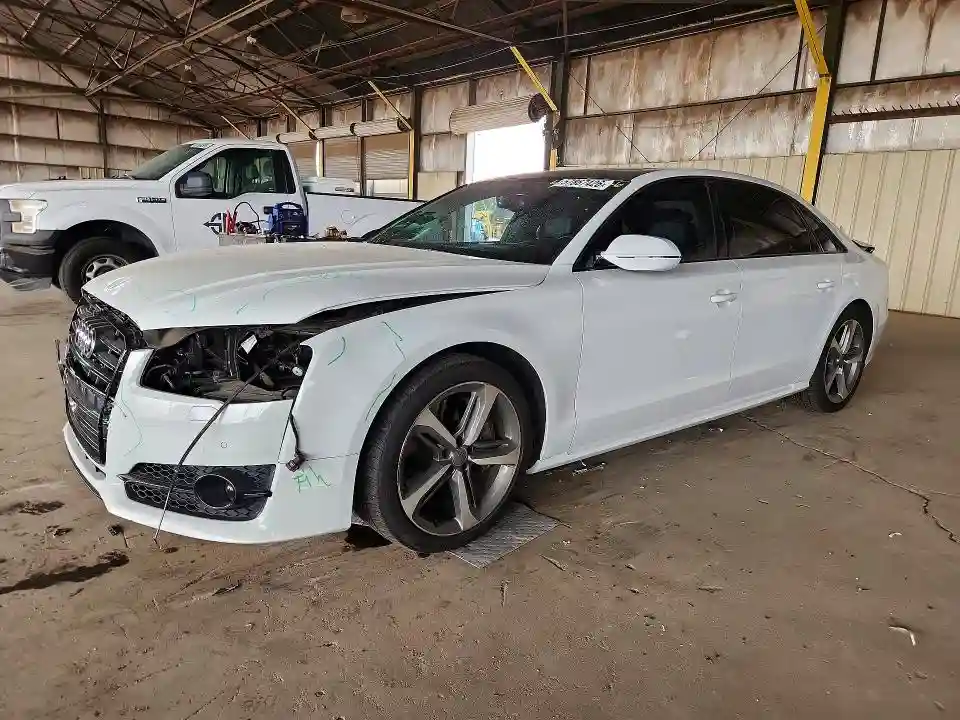 WAU43AFD8JN000483 2018 AUDI A8-0