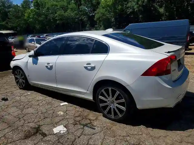 LYV402TK9HB126107 2017 VOLVO S60-1