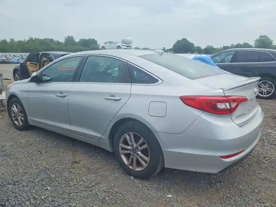 5NPE24AF0FH015779 2015 HYUNDAI SONATA-1
