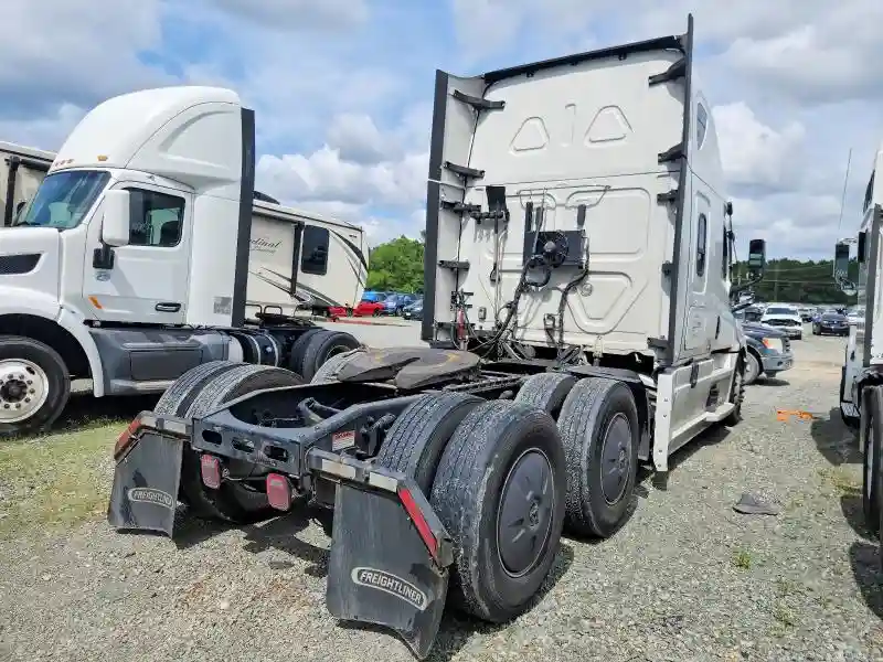 3AKJHHDR8PSUB2494 2023 FREIGHTLINER ALL OTHER-3