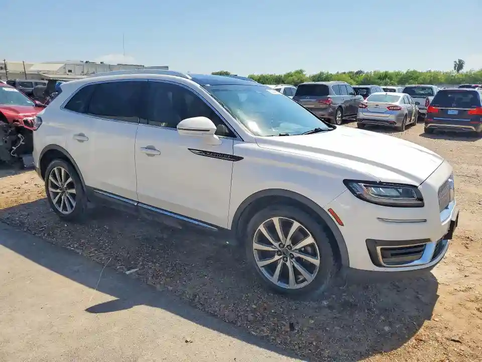 2LMPJ6K90KBL23783 2019 LINCOLN NAUTILUS-3
