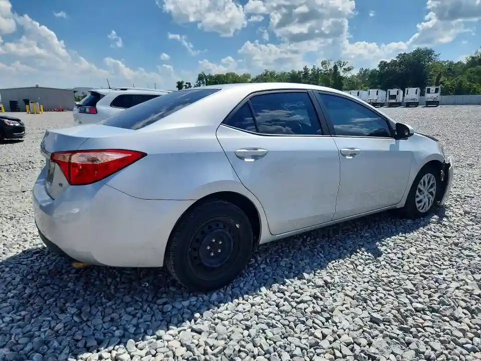 2T1BURHE5JC056377 2018 TOYOTA COROLLA-2